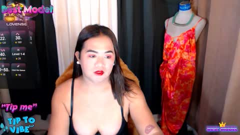 scarlette online show from November 16, 2025, 2:28 am