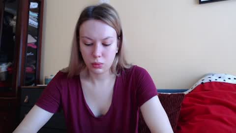 Scarlett online show from January 3, 2025, 9:25 am