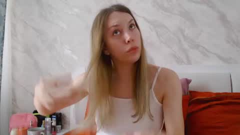 Scarlett online show from June 13, 2026, 11:41 am