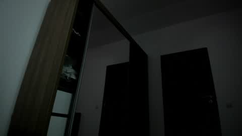 scarlettjakobs online show from June 29, 2026, 6:41 am