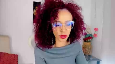 Scarlett online show from September 22, 2025, 8:44 pm