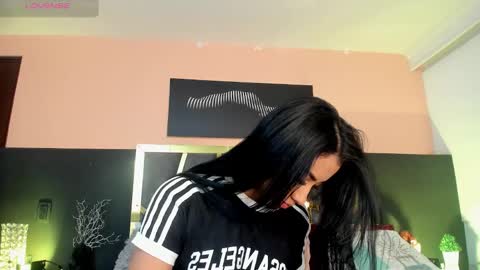 scarlettorres online show from December 22, 2025, 6:38 pm