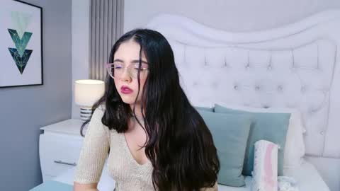 Snapshot of scarlettpetrovaa chatting on May 29, 2026, 11:30 am Scarlett Petrova online show from May 29, 2026, 11:30 am