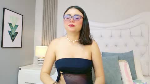 Snapshot of scarlettpetrovaa chatting on June 23, 2026, 11:30 am Scarlett Petrova online show from June 23, 2026, 11:30 am