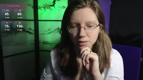 Snapshot of scarlettsrose chatting on June 10, 2026, 2:49 pm Scarlett online show from June 10, 2026, 2:49 pm
