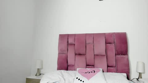 scarlettt_moon online show from January 7, 2025, 6:03 pm