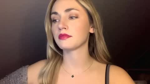 Snapshot of scarlettxblonde chatting on May 3, 2026, 8:15 pm ScarlettxBlonde online show from May 3, 2026, 8:15 pm