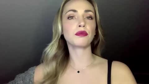 Snapshot of scarlettxblonde chatting on May 18, 2026, 8:03 pm ScarlettxBlonde online show from May 18, 2026, 8:03 pm