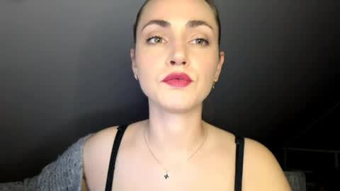Snapshot of scarlettxblonde chatting on May 21, 2026, 8:38 pm ScarlettxBlonde online show from May 21, 2026, 8:38 pm
