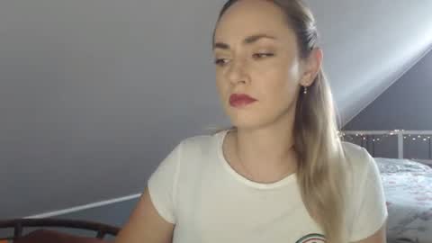 Snapshot of scarlettxblonde chatting on June 8, 2026, 6:25 am ScarlettxBlonde online show from June 8, 2026, 6:25 am