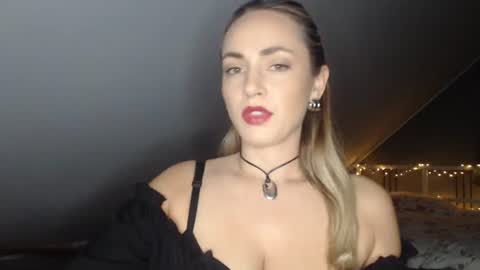 Snapshot of scarlettxblonde chatting on June 16, 2026, 8:22 pm ScarlettxBlonde online show from June 16, 2026, 8:22 pm