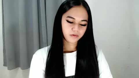 scarletvamp online show from March 12, 2025, 6:44 pm