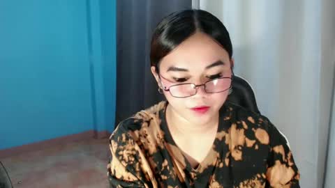 scarletvamp online show from June 19, 2026, 7:01 am