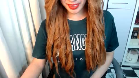 Queen Scarlet online show from March 15, 2026, 1:22 am