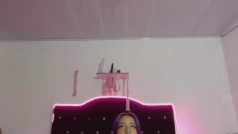 Snapshot of scarllett_bdsm chatting on June 11, 2026, 12:43 am Scarllett online show from June 11, 2026, 12:43 am