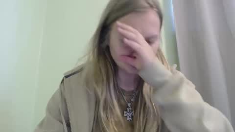 ScarTit Bernhard online show from October 5, 2025, 5:33 pm