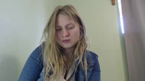 ScarTit Bernhard online show from November 3, 2025, 6:09 pm