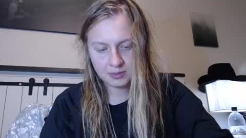 ScarTit Bernhard online show from July 26, 2026, 12:19 am