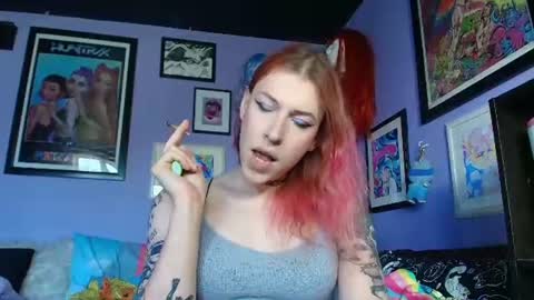 Snapshot of scary_sarah chatting on July 28, 2026, 6:20 pm Sarah Bones online show from July 28, 2026, 6:20 pm
