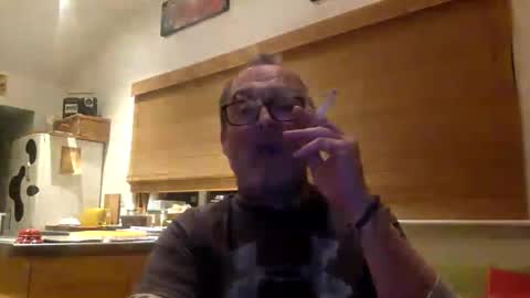 scbiggersballs online show from October 5, 2025, 9:24 pm