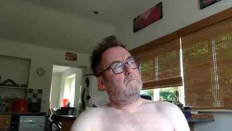 Snapshot of scbiggersballs chatting on May 16, 2026, 9:28 am scbiggersballs online show from May 16, 2026, 9:28 am