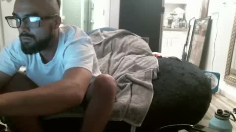 schemin10248 online show from September 15, 2025, 5:29 am