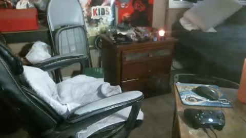 Snapshot of schemin10248 chatting on April 20, 2026, 1:30 am schemin10248 online show from April 20, 2026, 1:30 am
