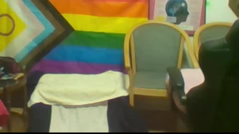 Snapshot of schnico chatting on October 4, 2025, 4:21 am schmidti online show from October 4, 2025, 4:21 am