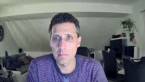 Dildomen online show from February 17, 2026, 6:25 pm