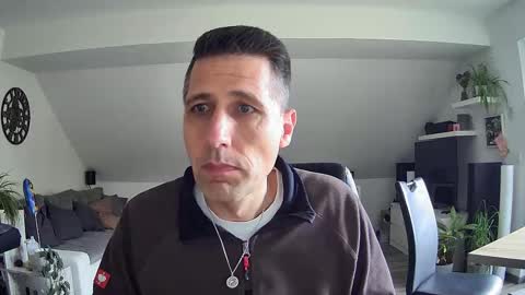 Dildomen online show from March 17, 2026, 12:30 pm