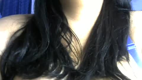 Snapshot of schoco_milf chatting on March 3, 2025, 8:00 pm mai latina online show from March 3, 2025, 8:00 pm