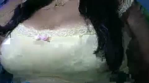 mai latina online show from April 24, 2026, 12:57 am