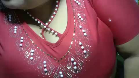 mai latina online show from May 26, 2026, 1:34 am