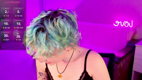 Snapshot of school_love chatting on December 22, 2024, 1:22 pm Rina online show from December 22, 2024, 1:22 pm