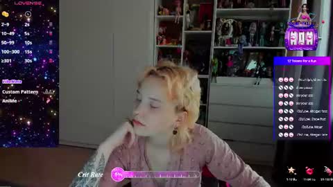 Rina online show from July 5, 2026, 8:10 am