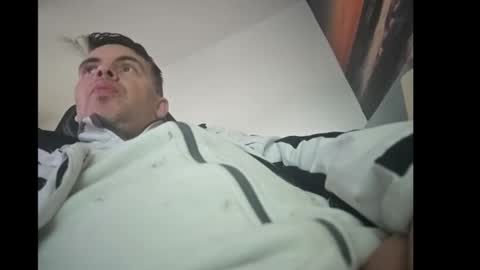 Snapshot of schosch01 chatting on March 12, 2025, 1:08 pm schosch01 online show from March 12, 2025, 1:08 pm