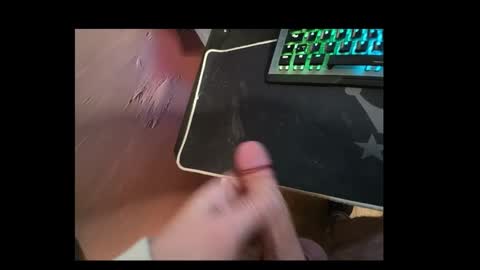 Snapshot of schosch01 chatting on December 16, 2025, 9:53 pm schosch01 online show from December 16, 2025, 9:53 pm