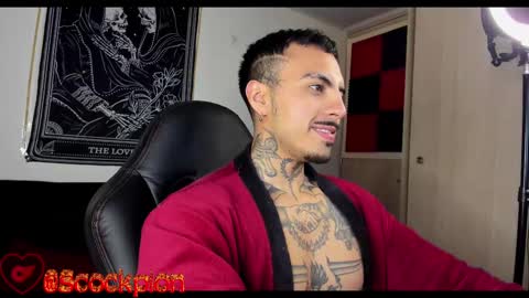 Alejandro help me to reach 200 thumps up online show from March 11, 2025, 4:10 am