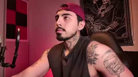 Snapshot of scockpion_ chatting on June 14, 2026, 2:20 am Alejandro help me to reach 200 thumps up online show from June 14, 2026, 2:20 am