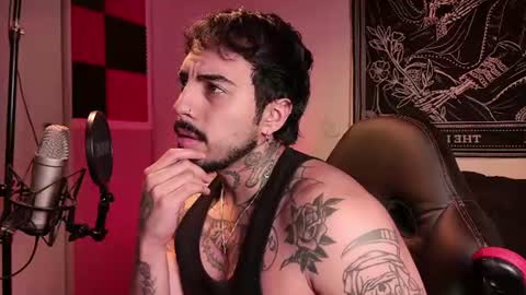 Alejandro help me to reach 200 thumps up online show from July 1, 2026, 6:59 am