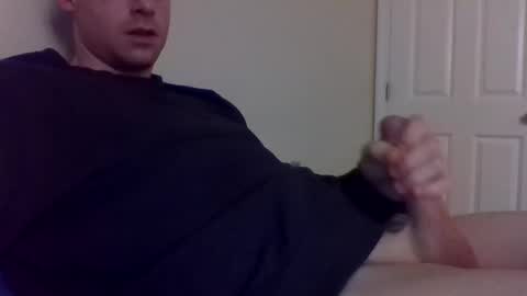 scooter912 online show from March 5, 2026, 7:21 pm