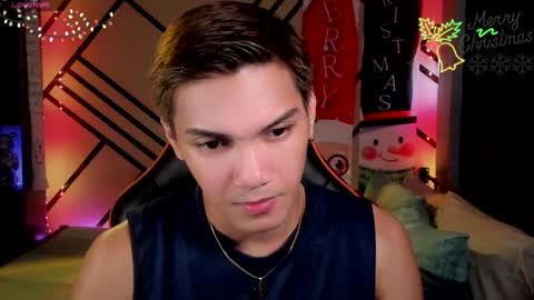 Snapshot of scorphoenix chatting on December 17, 2024, 3:28 pm Not Angelo online show from December 17, 2024, 3:28 pm