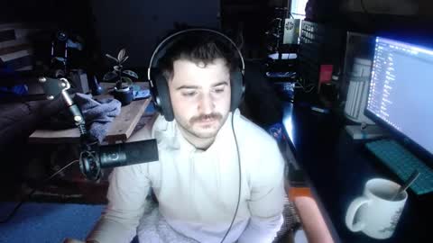 Snapshot of scotchthecat chatting on December 7, 2024, 12:02 pm Sup online show from December 7, 2024, 12:02 pm