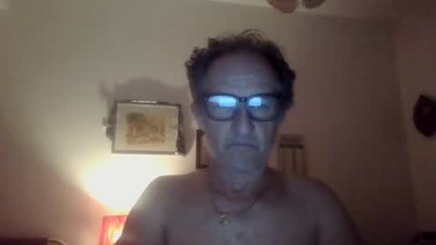 Snapshot of scotchwhieskie chatting on June 28, 2026, 9:54 pm scotchwhieskie online show from June 28, 2026, 9:54 pm