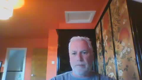 scoti55 online show from October 31, 2025, 3:02 pm