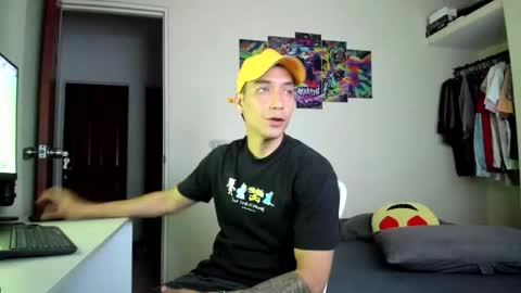 Snapshot of scotrisse chatting on October 20, 2025, 11:05 pm Daniel martinez - Independent model online show from October 20, 2025, 11:05 pm