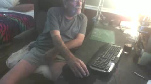 Snapshot of scotsman_62 chatting on March 11, 2026, 7:58 am scotsman_62 online show from March 11, 2026, 7:58 am