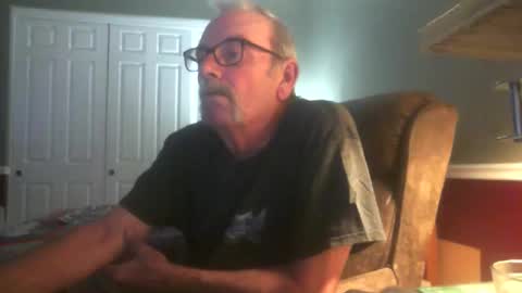 Snapshot of scotsman_62 chatting on April 8, 2026, 6:13 am scotsman_62 online show from April 8, 2026, 6:13 am