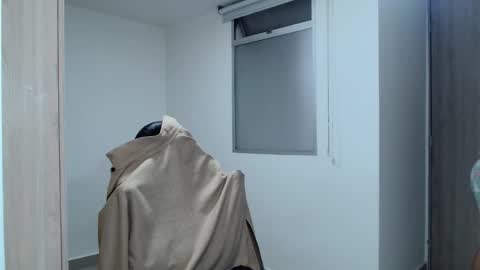 Snapshot of scott_brasher1 chatting on January 3, 2025, 10:29 pm Twitter Scott brasher1 Instagram Camiloestuardo2 online show from January 3, 2025, 10:29 pm