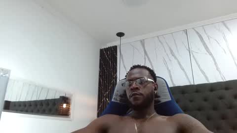 Snapshot of scottdamar chatting on November 23, 2025, 10:20 pm Damar online show from November 23, 2025, 10:20 pm